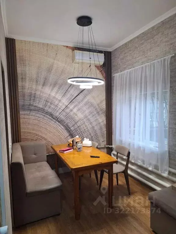 Дом в Крым, Евпатория ул. Революции, 11 (80 м) - Фото 1