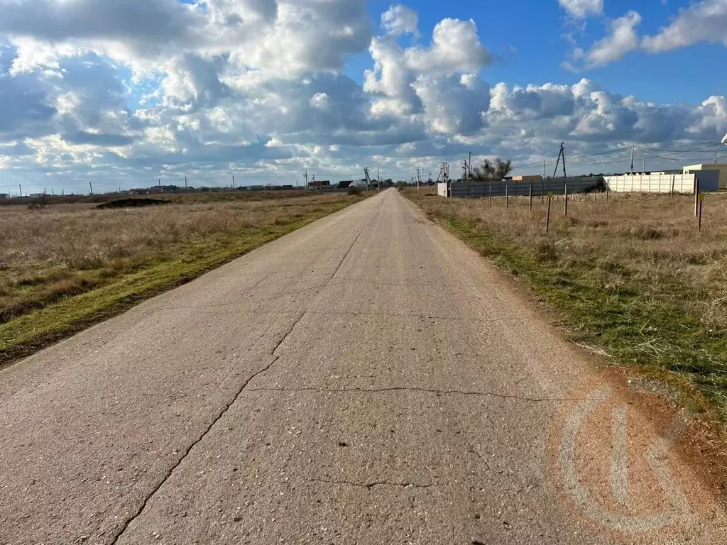 Участок в Крым, Сакский район, с. Штормовое  (6.0 сот.) - Фото 2