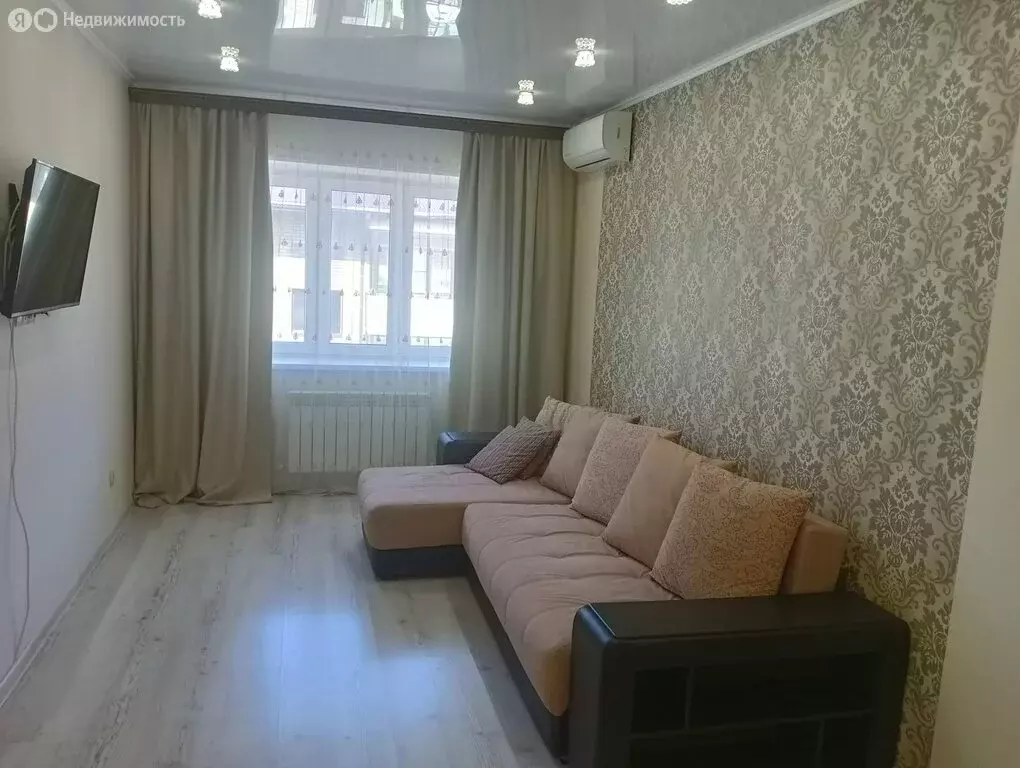 2-комнатная квартира: Анапа, улица Ленина, 180к2 (53 м) - Фото 1