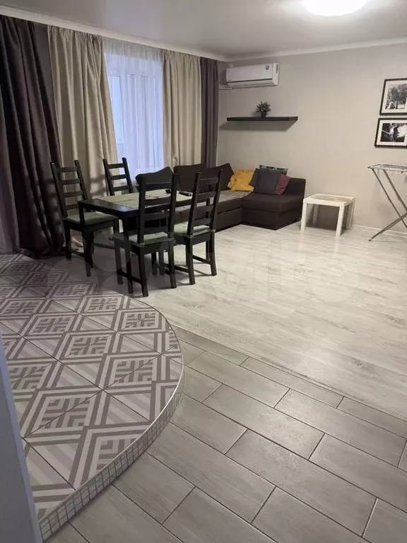 2-к. квартира, 60 м, 10/10 эт. - Фото 0