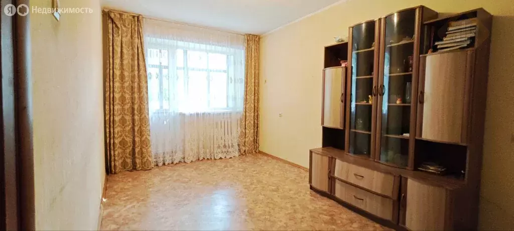 3-комнатная квартира: Находка, улица Арсеньева, 21 (58 м) - Фото 1