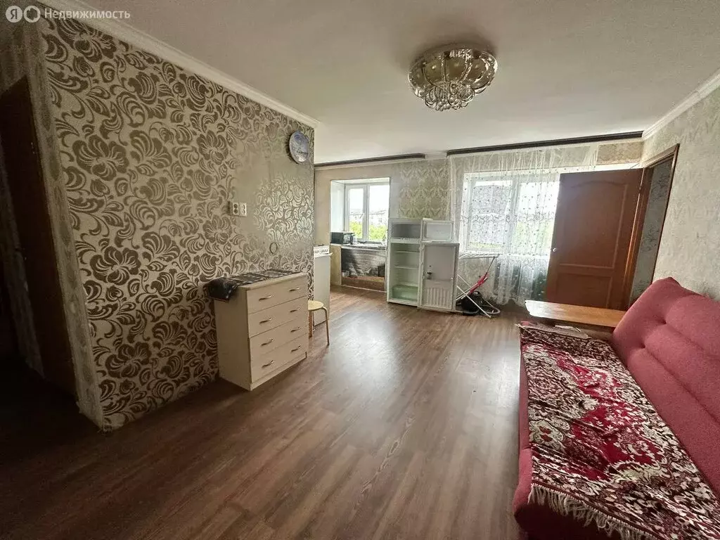 3-комнатная квартира: Мурманск, улица Успенского, 4 (44 м) - Фото 1