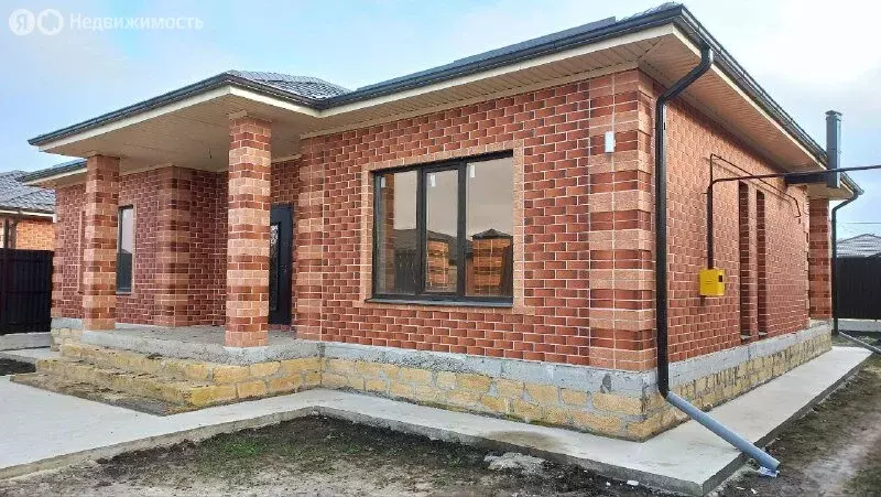 Дом в Михайловск, улица Бориса Стругацкого (150 м) - Фото 2