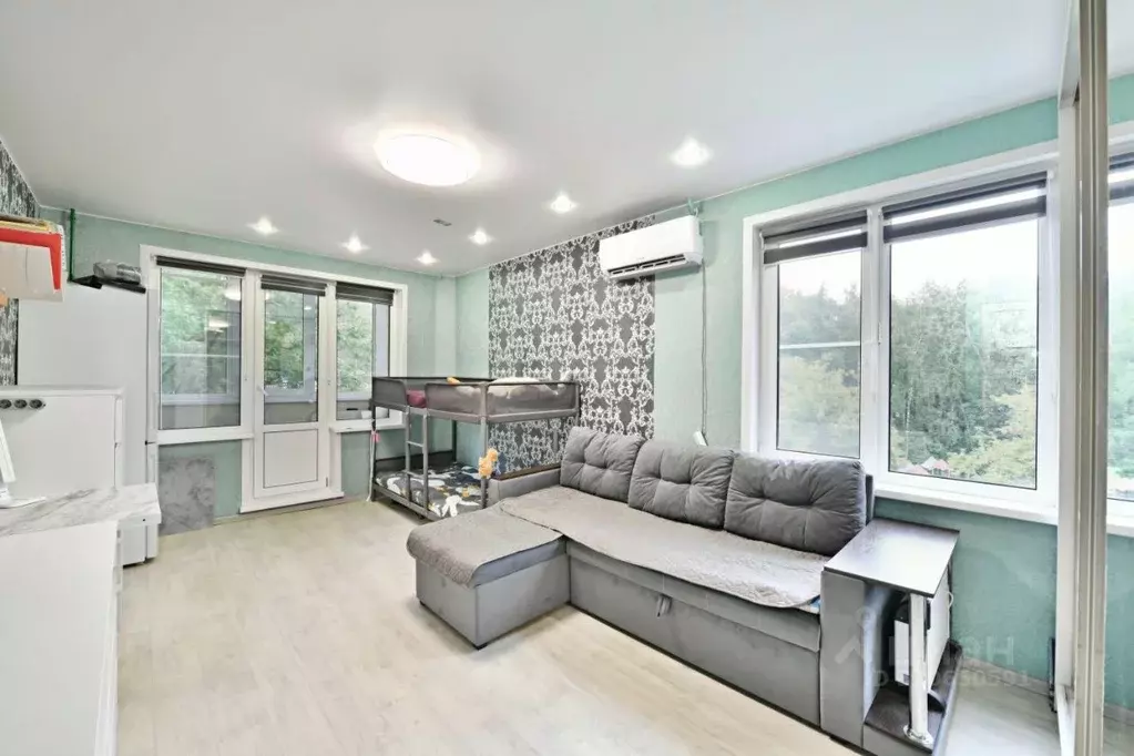 1-к кв. Московская область, Щелково Сиреневая ул., 8 (32.5 м) - Фото 0