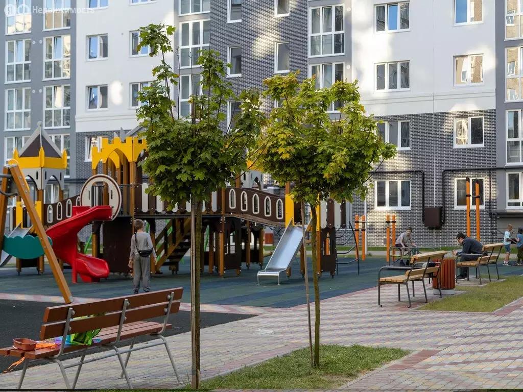 2-комнатная квартира: Калининград, Суздальская улица, 15 (56.89 м) - Фото 1