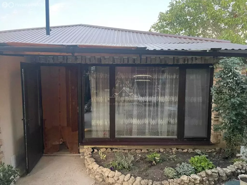 Дом в Симферополь, 29-я улица Коллективных Садов, 99 (97 м) - Фото 2