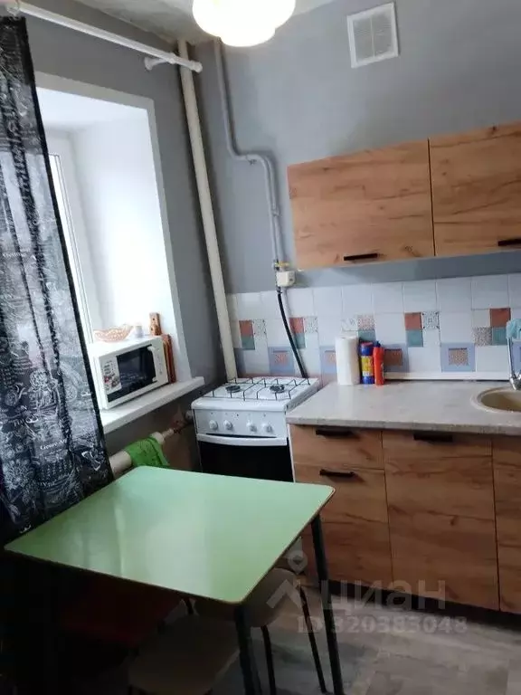 2-к кв. Свердловская область, Артемовский ул. Молодежи, 26Б (40.0 м) - Фото 1
