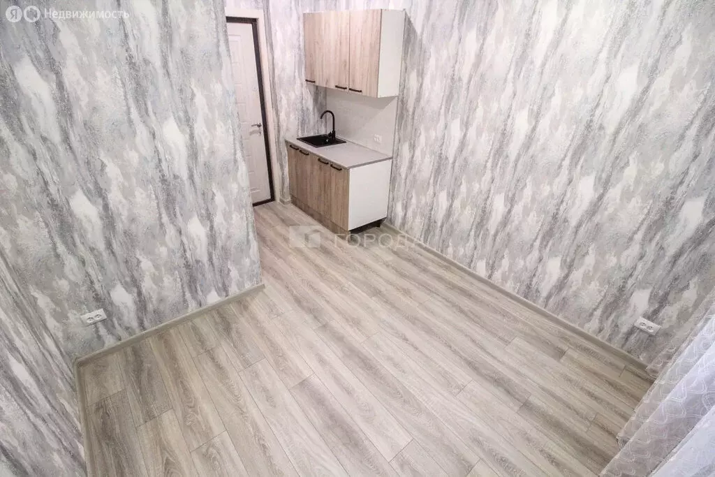 Квартира-студия: Барнаул, Тимуровская улица, 37 (12.4 м) - Фото 1
