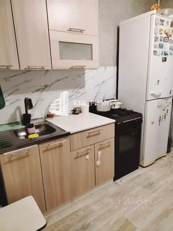 2-к кв. Саратовская область, Балаково Степная ул., 10 (46.7 м) - Фото 1