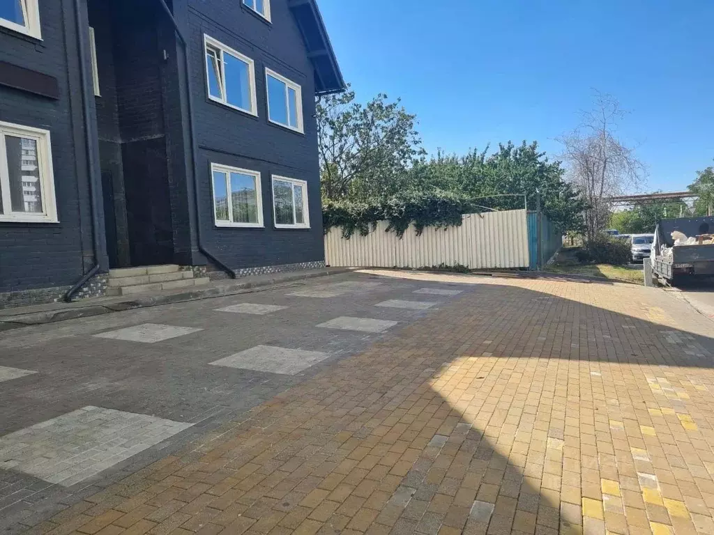 Офис в Краснодарский край, Краснодар ул. 9-я Тихая, 14 (178 м) - Фото 2