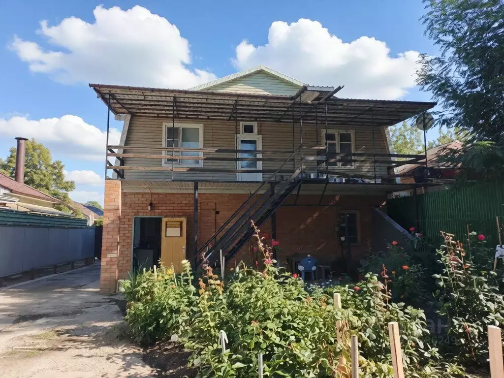 Дом в Краснодарский край, Ейск Одесская ул. (130 м) - Фото 0