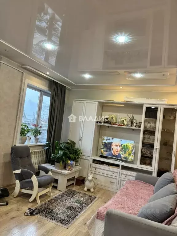 Дом в Бурятия, Улан-Удэ ул. Иванова, 60 (97 м) - Фото 1