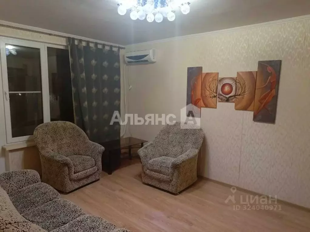 3-к кв. Ростовская область, Волгодонск просп. Строителей, 27 (60.4 м) - Фото 1