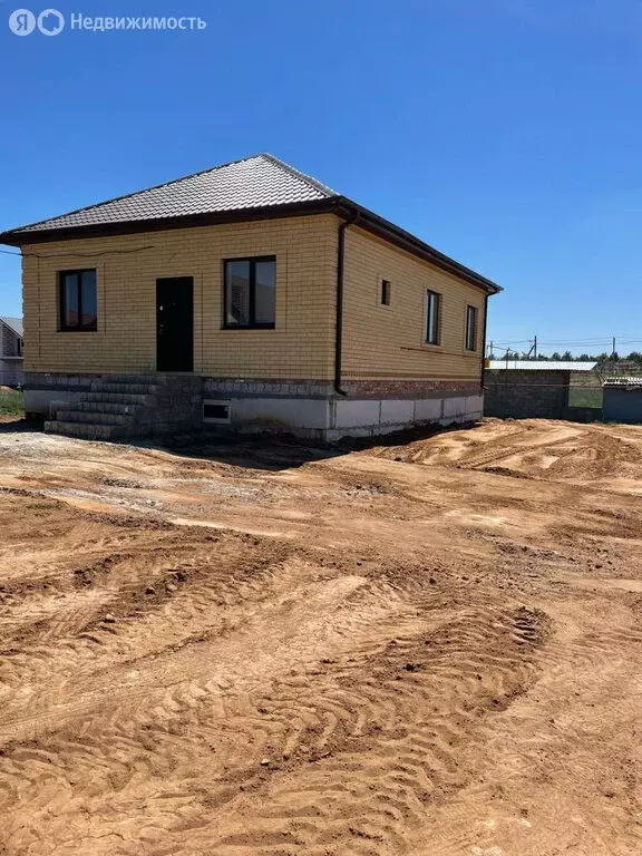 Дом в село Солянка, Белозерская улица, 40 (183 м) - Фото 0