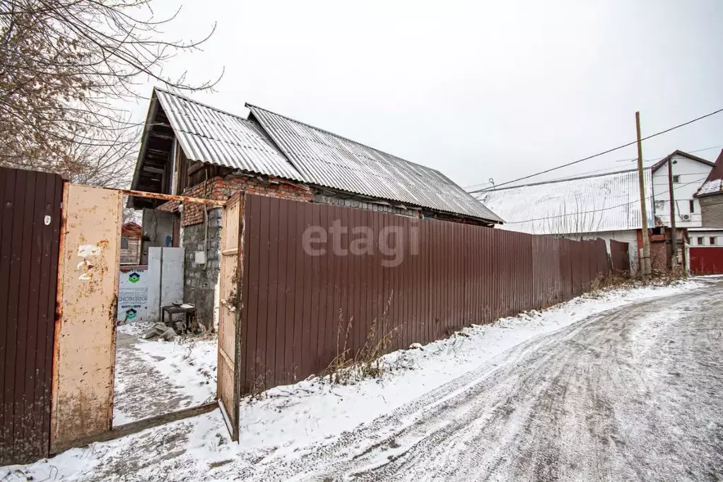 Дом в Новосибирская область, Новосибирск ул. Карьерный Лог, 2 (70 м) - Фото 1