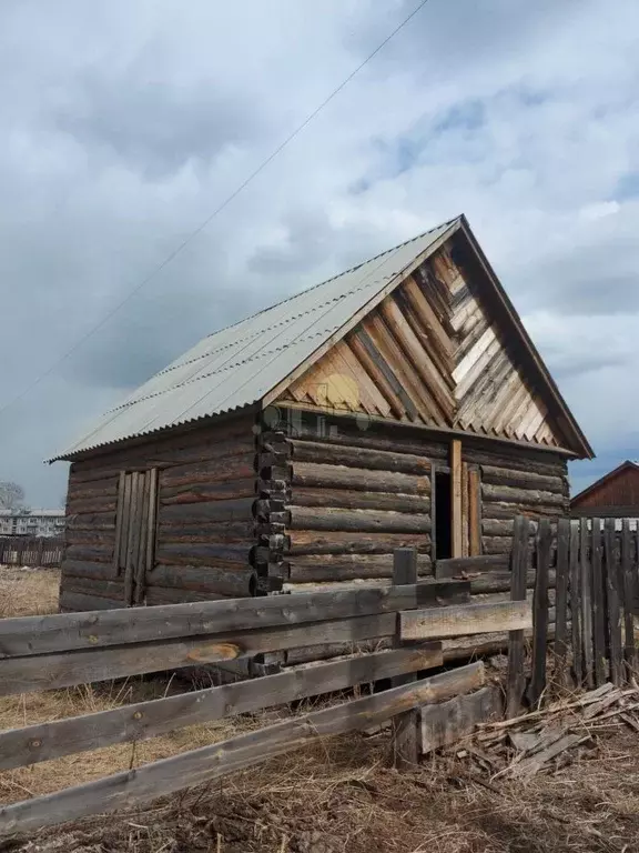 Дом в Иркутская область, Эхирит-Булагатский район, пос. Усть-Ордынский ... - Фото 0