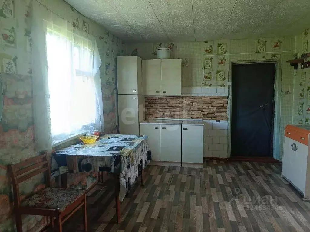 Дом в Забайкальский край, Читинский район, Новокукинское с/пос, пос. ... - Фото 1