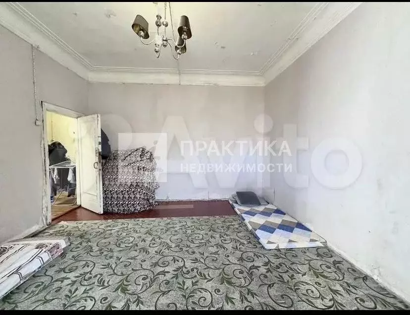 Комната 35,3 м в 5-к., 2/7 эт. - Фото 1