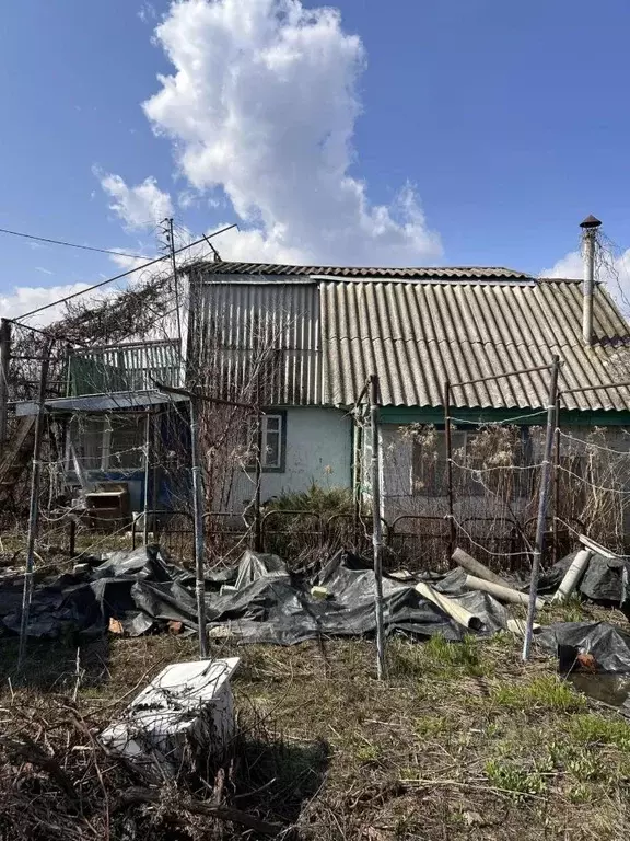Дом в Саратовская область, Соколовый рп ул. Курсантская (32 м) - Фото 2
