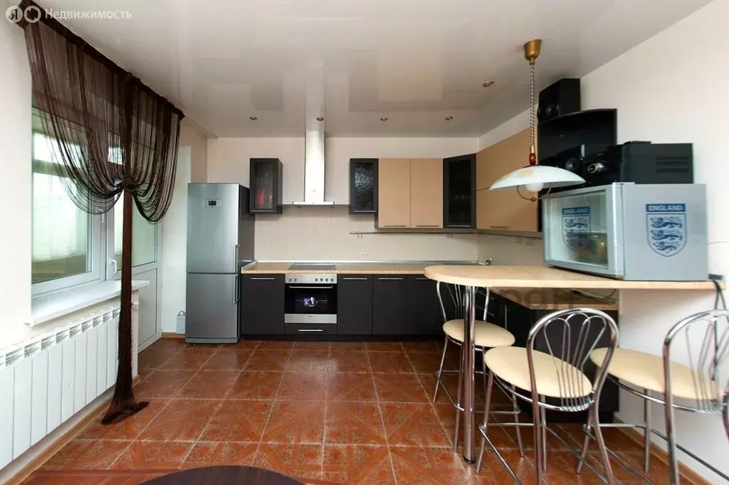 3-комнатная квартира: Челябинск, Загородная улица, 18 (77.6 м) - Фото 1