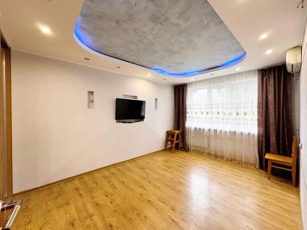 3-к кв. Томская область, Томск просп. Фрунзе, 98/2 (60.0 м) - Фото 1