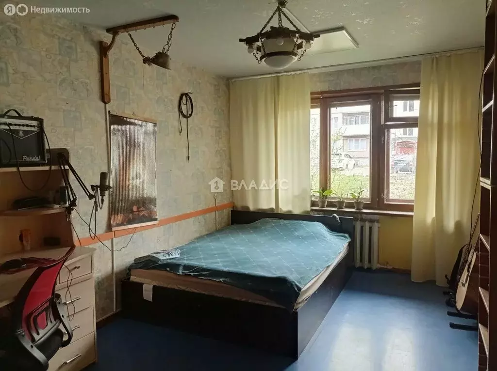 3-комнатная квартира: Рыбинск, проспект Мира, 13 (59.8 м) - Фото 2
