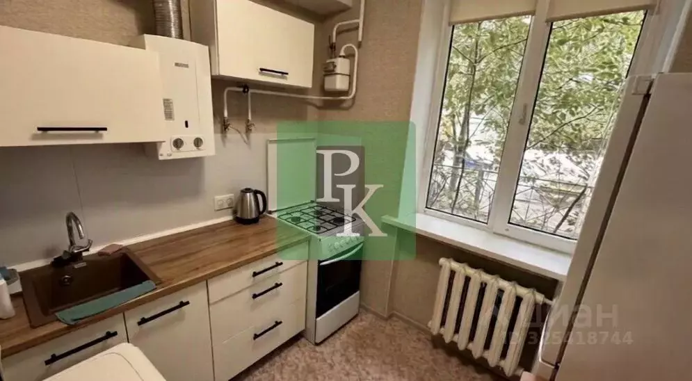 1-к кв. Севастополь, Севастополь, Балаклава г. ул. Кирова, 18 (29.9 м) - Фото 2