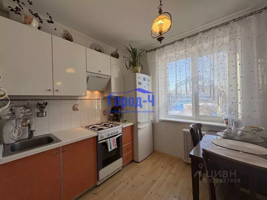 2-к кв. Чувашия, Чебоксары ул. Шумилова, 35 (59.0 м) - Фото 1