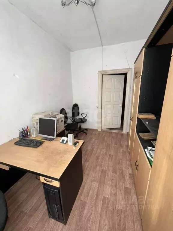 Склад в Свердловская область, Тугулымский муниципальный округ, пос. ... - Фото 1