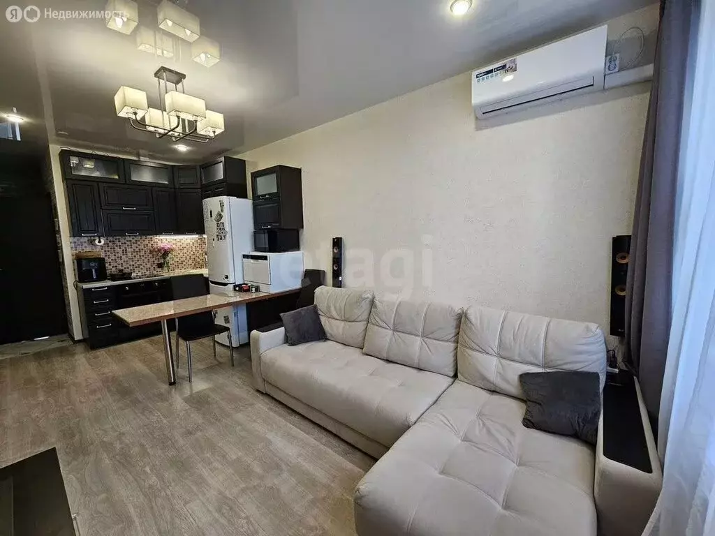 1-комнатная квартира: Тверь, улица Левитана, 58к1 (38 м) - Фото 0