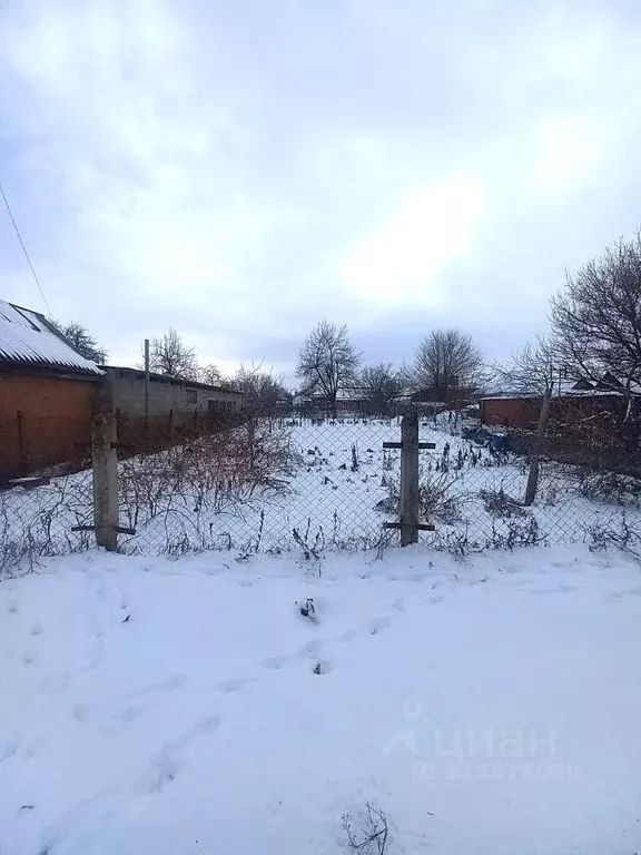 Участок в Краснодарский край, Новокубанск ул. Щорса (5.7 сот.) - Фото 1