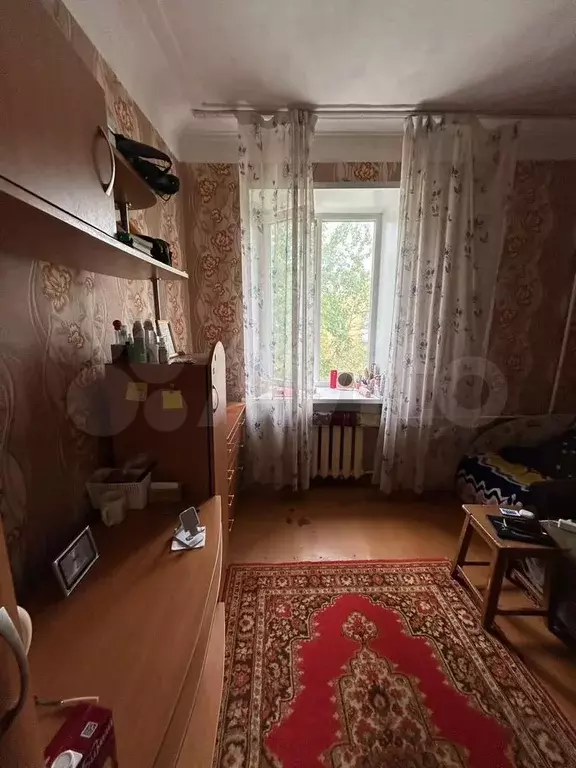 Комната 12 м в 3-к., 2/2 эт. - Фото 0