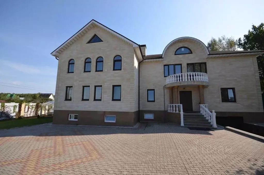 Дом в Московская область, Ленинский городской округ, д. Жабкино  (1034 ... - Фото 1