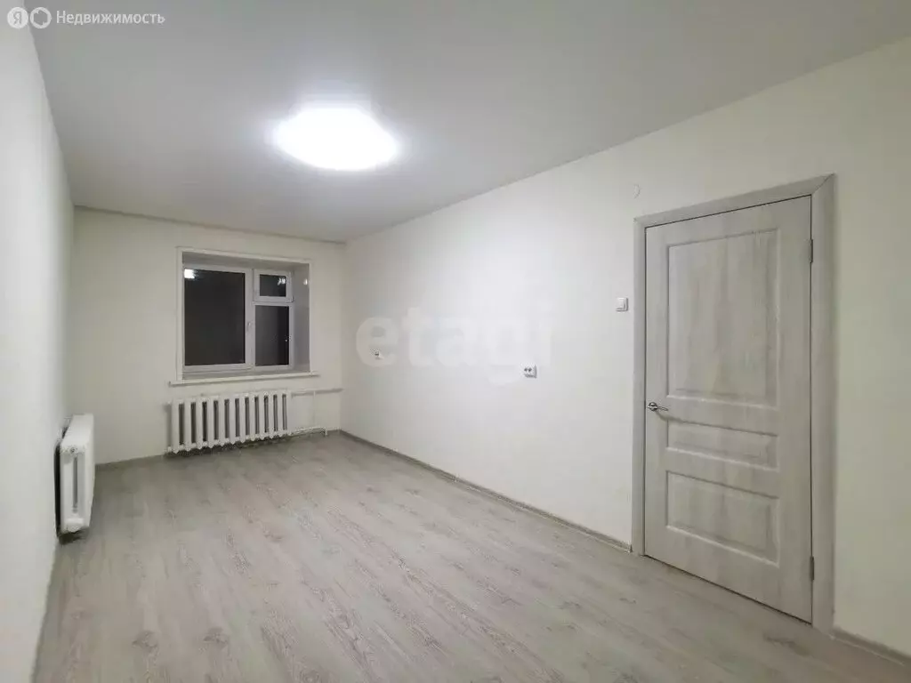 3-комнатная квартира: Якутск, улица Космонавтов, 21 (71.6 м) - Фото 1