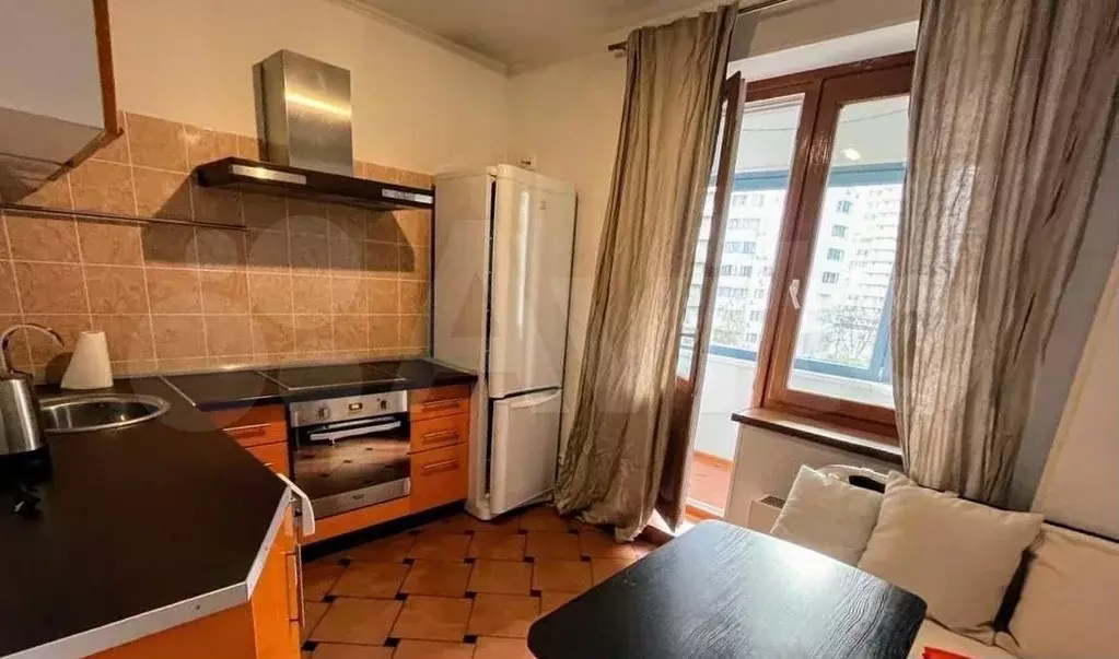 1-к. квартира, 40 м, 6/22 эт. - Фото 0