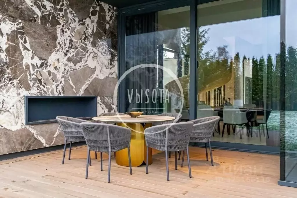 Коттедж в Московская область, Одинцовский городской округ, с. Усово, ... - Фото 1