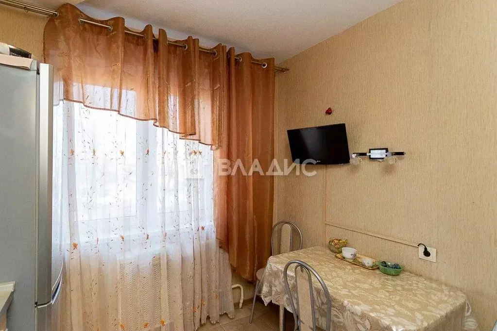 3-к кв. Владимирская область, Владимир ул. Безыменского, 19 (63.2 м) - Фото 2