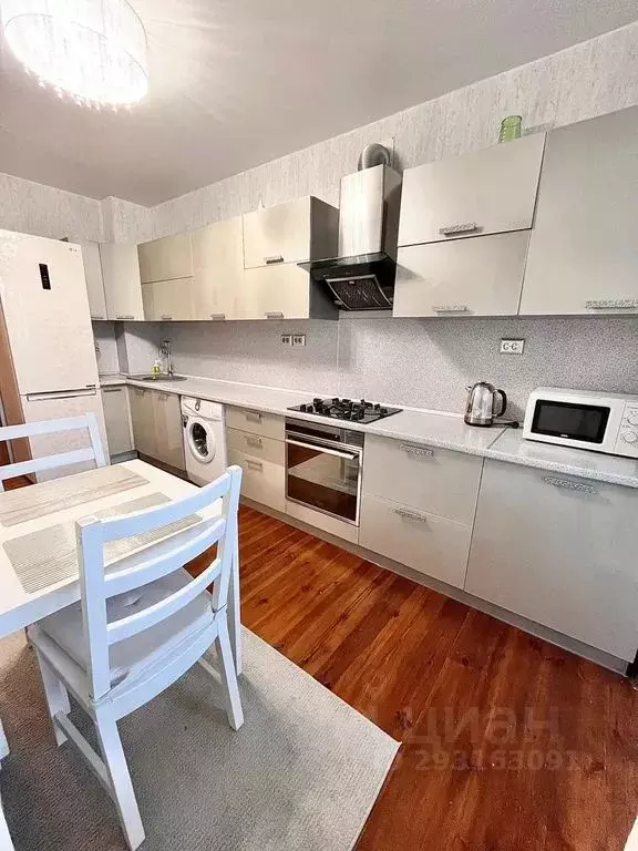 1-к кв. Татарстан, Казань Чистопольская ул., 81 (52.0 м) - Фото 0