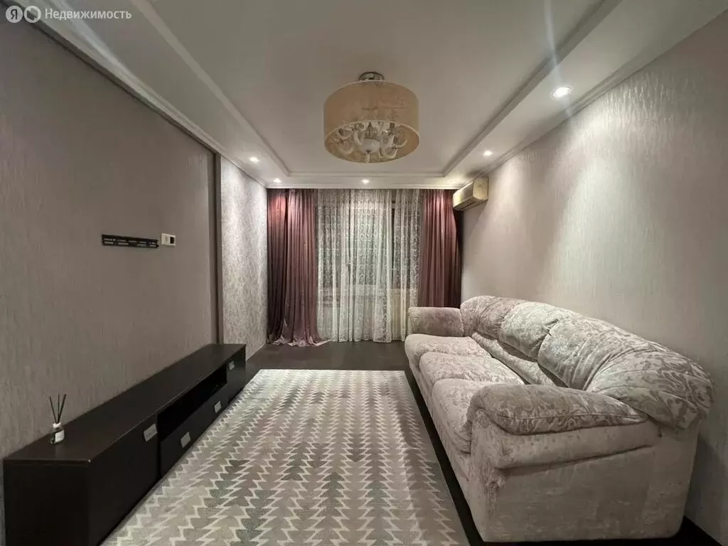 3-комнатная квартира: Краснодар, Фестивальный микрорайон, улица ... - Фото 2