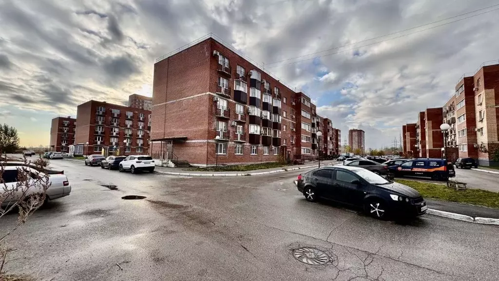 Помещение свободного назначения в Самарская область, Тольятти ул. ... - Фото 2