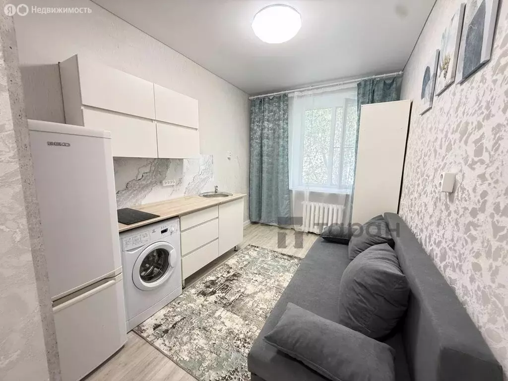 Квартира-студия: Челябинск, улица Савина, 10 (12.7 м) - Фото 1