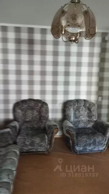 2-к кв. Алтайский край, Барнаул ул. Челюскинцев, 80 (44.0 м) - Фото 1