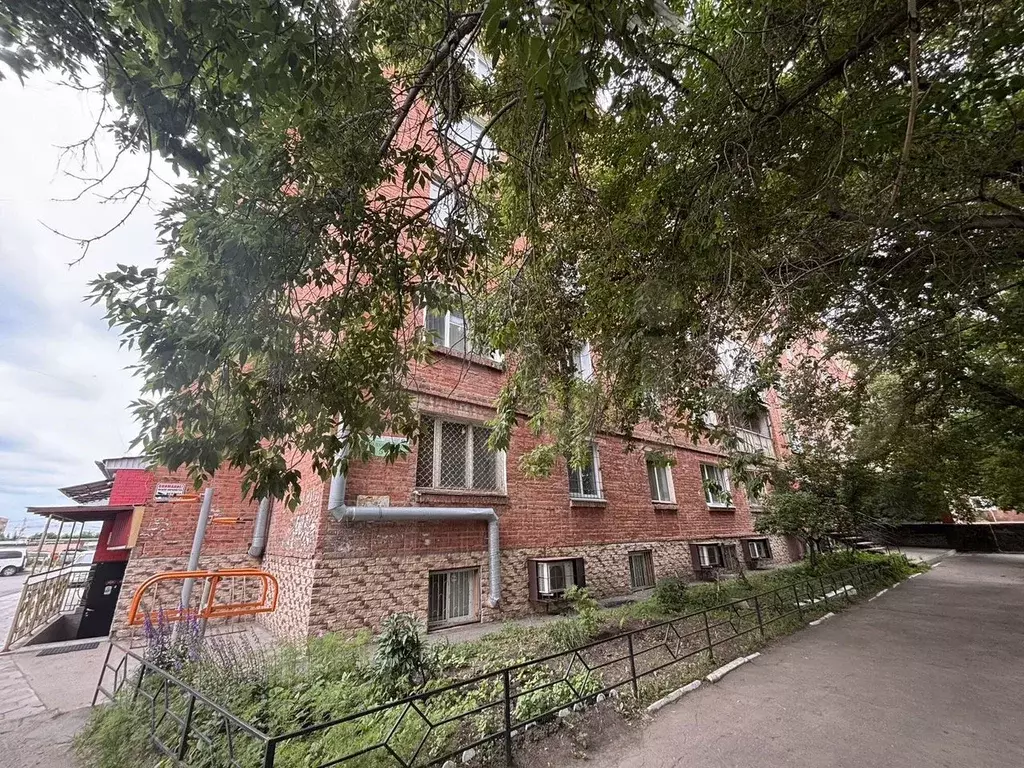 Комната 13,4 м в 4-к., 5/5 эт. - Фото 1