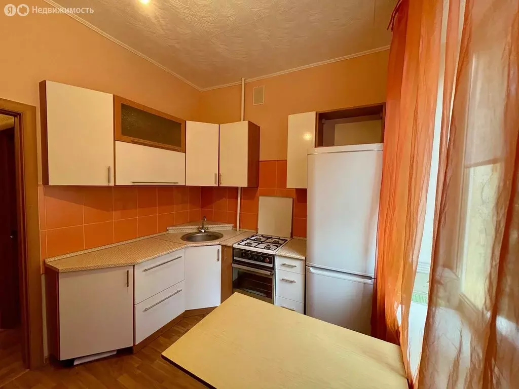 1-комнатная квартира: Волжский, улица Горького, 42 (38 м) - Фото 1