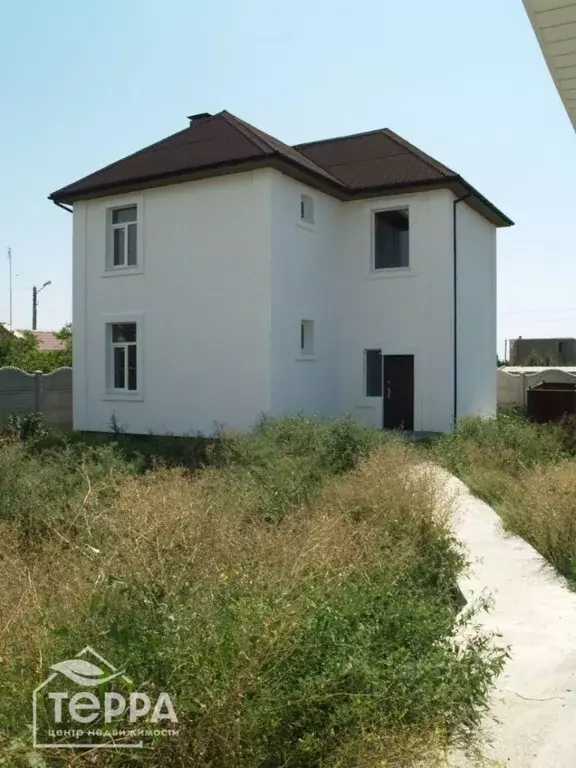 Дом в Крым, Евпатория городской округ, Заозерное пгт ул. Морская, 54 ... - Фото 1