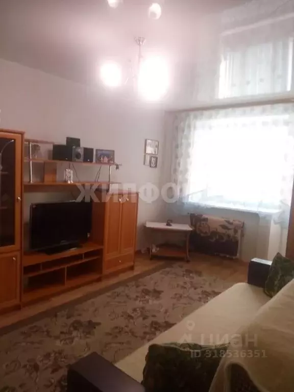 1-к кв. Новосибирская область, Новосибирск ул. Гаранина, 5 (32.0 м) - Фото 1