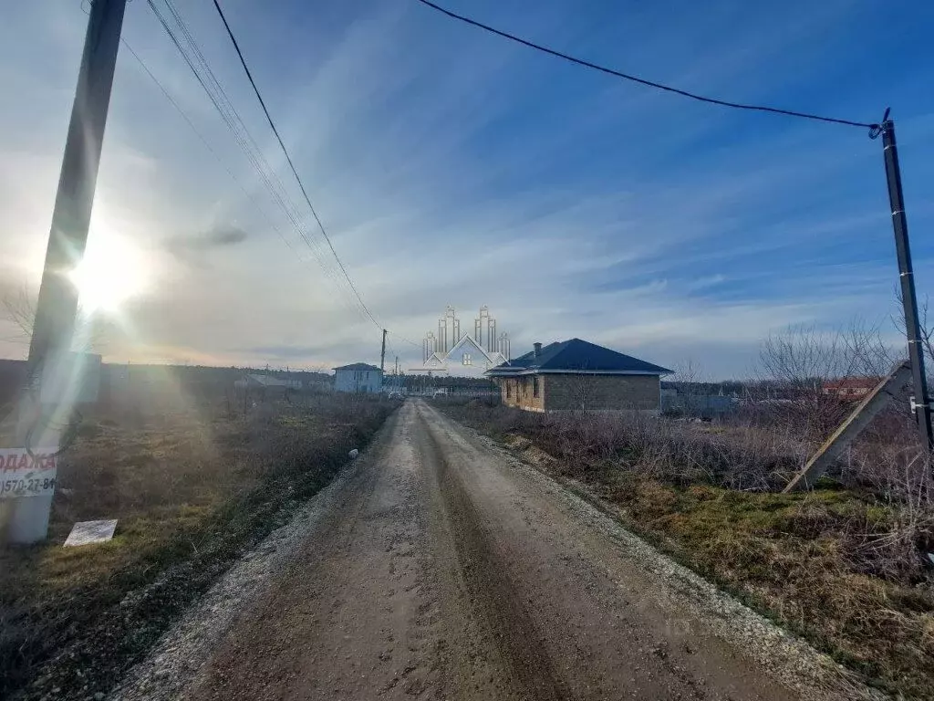 Участок в Крым, Симферопольский район, с. Мирное ул. Абдуль Тейфука ... - Фото 1
