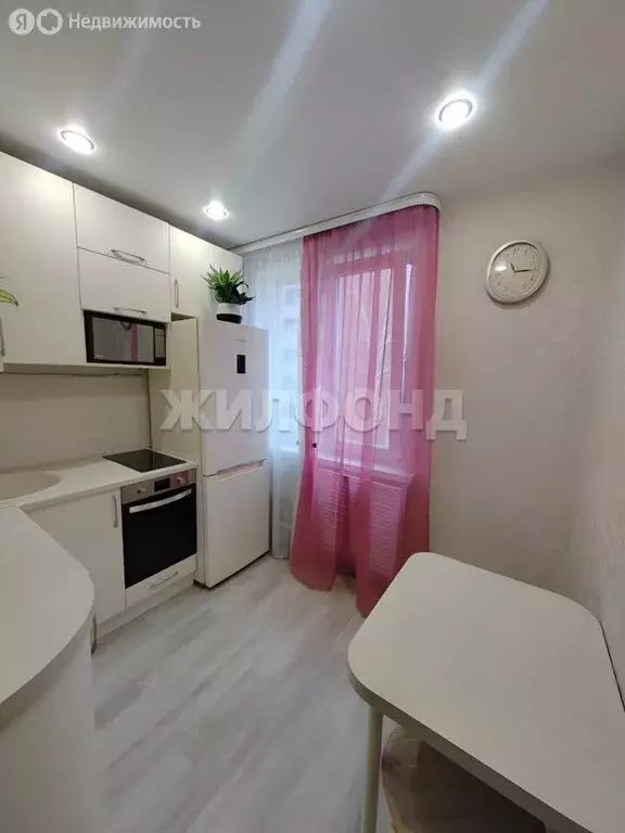 2-комнатная квартира: Новосибирск, улица Бориса Богаткова, 163/2 (44 ... - Фото 1