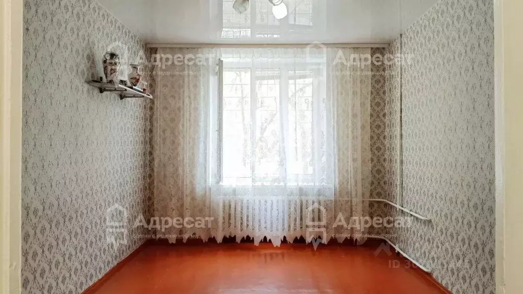 2-к кв. Волгоградская область, Волгоград ул. Дзержинского, 15 (47.5 м) - Фото 0