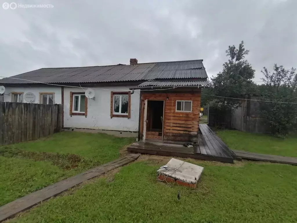 Дом в Тюменская область, Заводоуковский муниципальный округ, посёлок ... - Фото 1